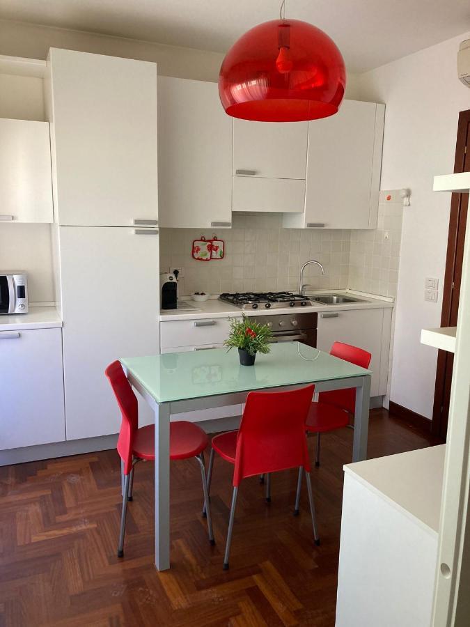 Da Sofia Apartment-Parking Кальяри Экстерьер фото