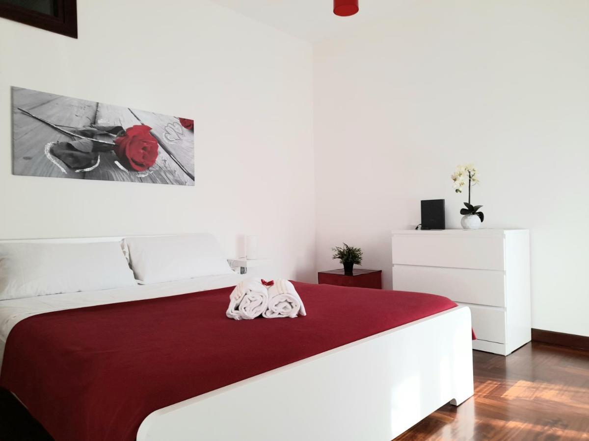 Da Sofia Apartment-Parking Кальяри Экстерьер фото