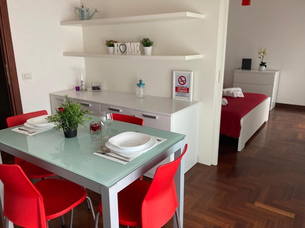 Da Sofia Apartment-Parking Кальяри Экстерьер фото